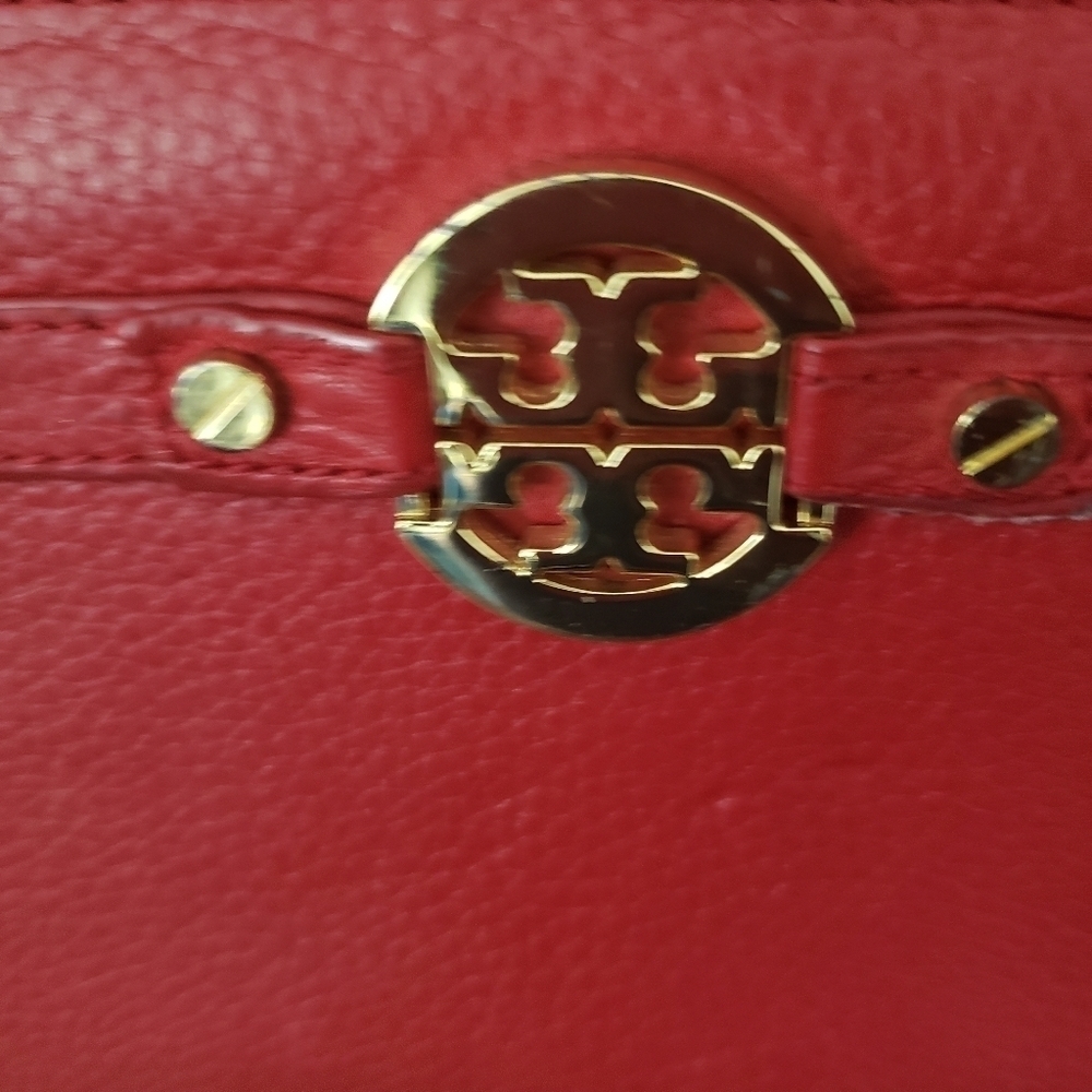 Tory Burch Wallet - Picture 5 of 11